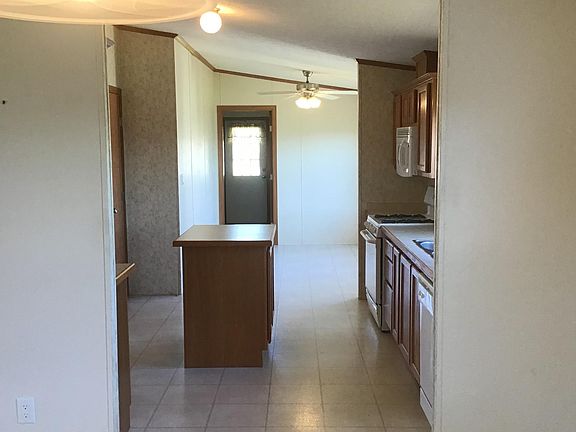 4th image of 2986 E Deerfield Run Blvd #233