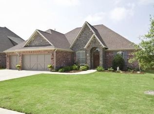 4902 SW Ridge Mont Rd, Bentonville, AR 72713