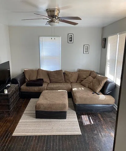 4748 Meredith Ave — Photo 7