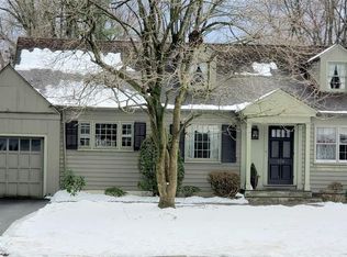 524 Harristown Rd, Glen Rock, NJ 07452