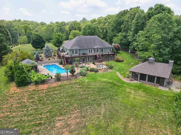 585 Pritchett Rd, Lula, GA 30554