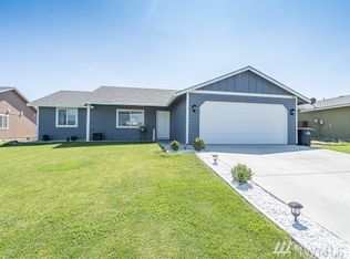 1305 W Electra St, Moses Lake, WA 98837