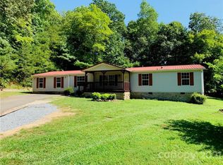 1515 States Ave, Morganton, NC 28655