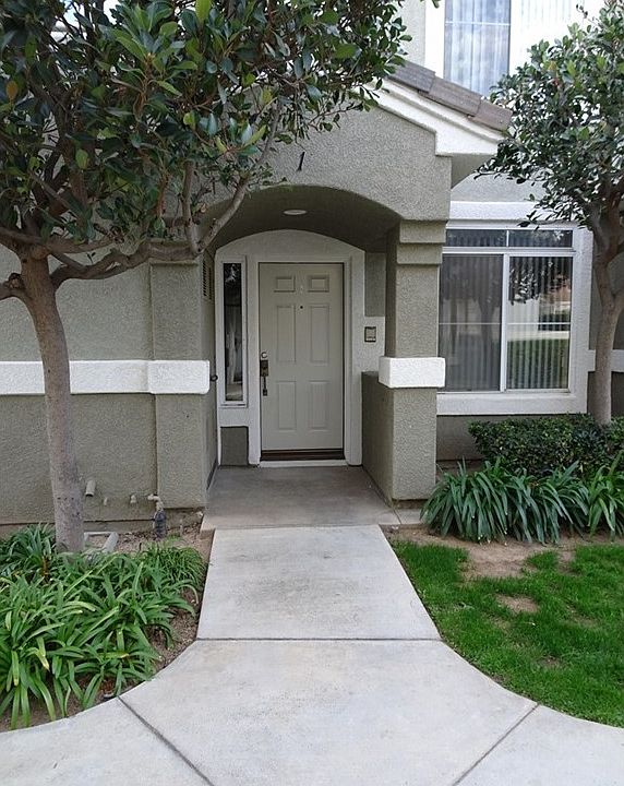 1st image of 2261 Indigo Hills Dr