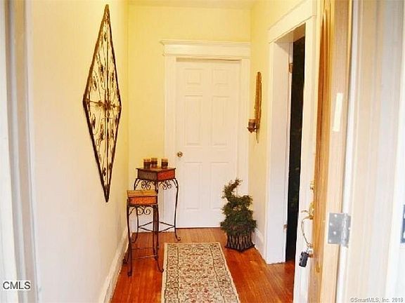 5th image of 240-244 Parrott Ave