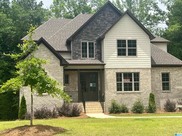 2069 Grey Oaks Ter, Pelham, AL 35124