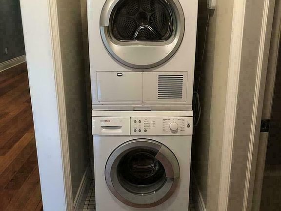 5th image of 190 Saint Marks Ave APT 3
