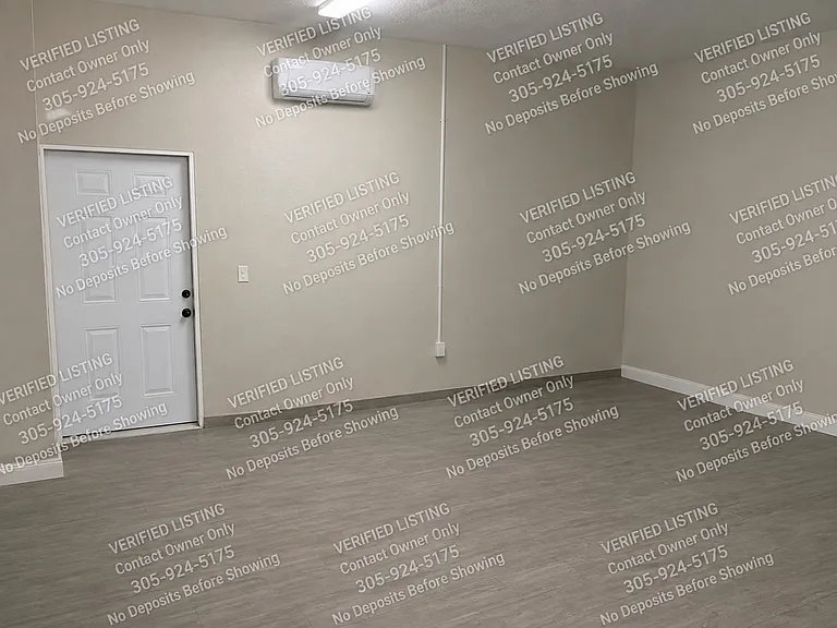 2922 W Chestnut St #2 — Photo 3