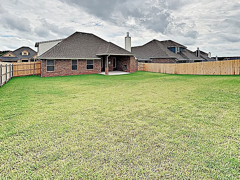 3117 Hunter Crest Dr — Photo 33