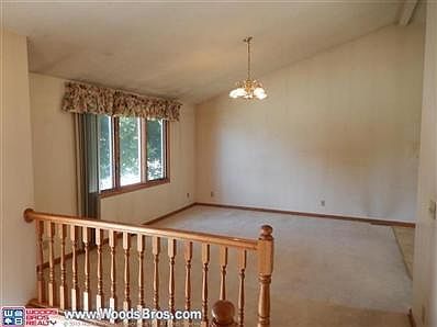 3rd image of 820 G St