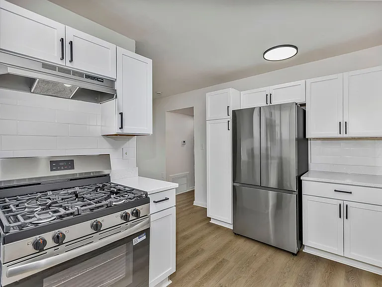 2535 Lysle Ln #5A — Photo 8