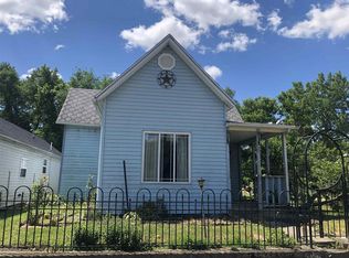 817 W 1st St, Muncie, IN 47305