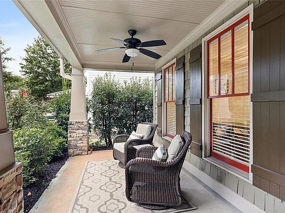 4th image of 2639 Devin Ct SE