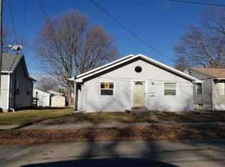 328 25th St SW, Mason City, IA 50401