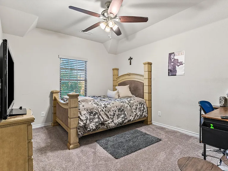 5733 Coleto Creek Cir — Photo 36