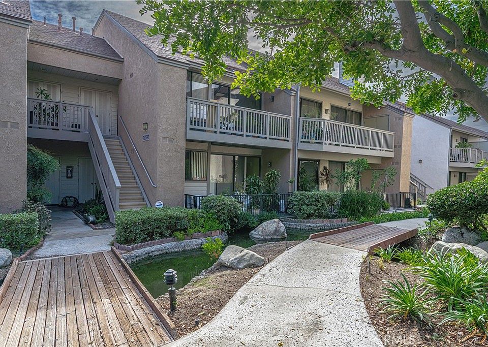 1st image of 10591 Lakeside Dr S #198