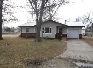 3 N Walnut St, Fairland, OK 74343