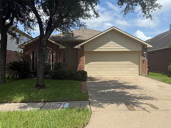 2nd image of 12650 Redbud Villa Ln