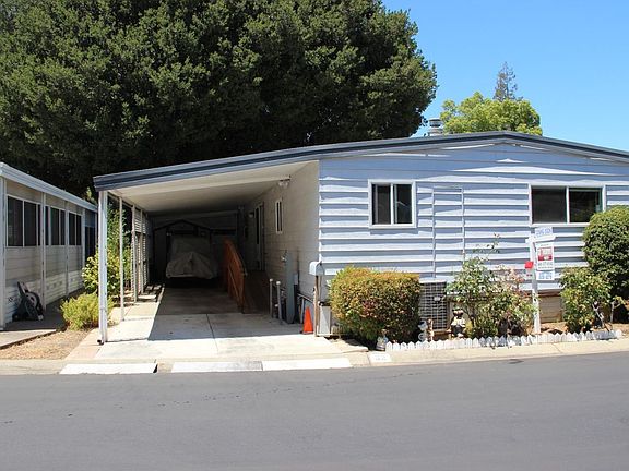 2nd image of 62 Palomar Real #62
