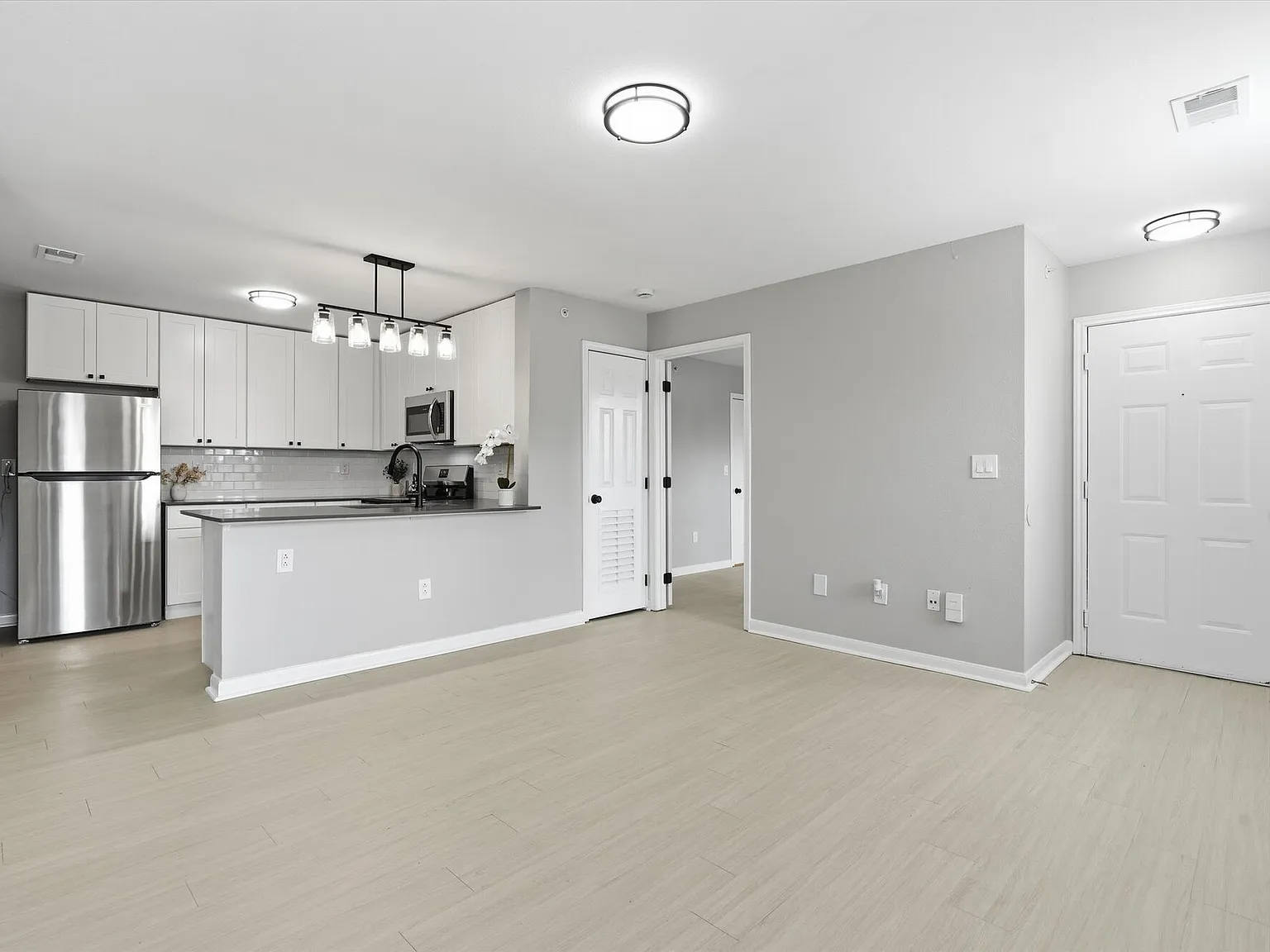 Villa Estates at Lenexa — Photo 1