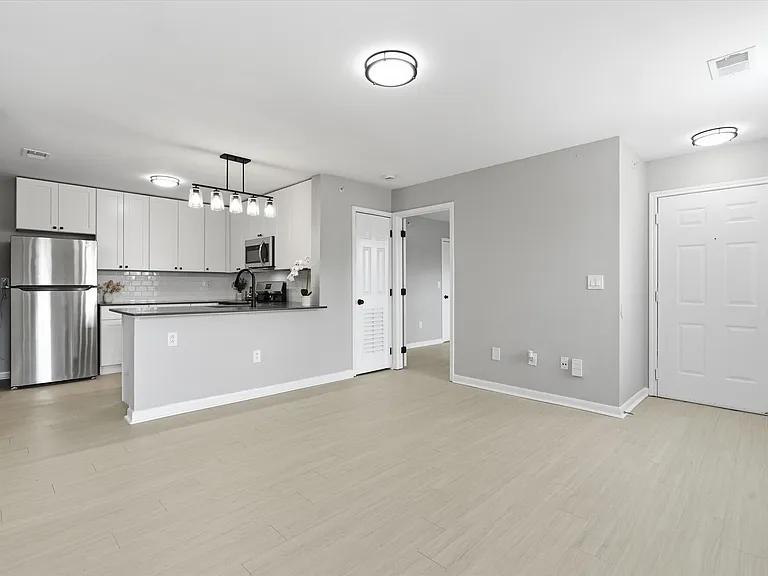 Villa Estates at Lenexa — Photo 2