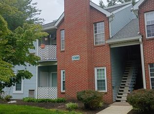 1302 Diamond Dr, Newtown, PA 18940