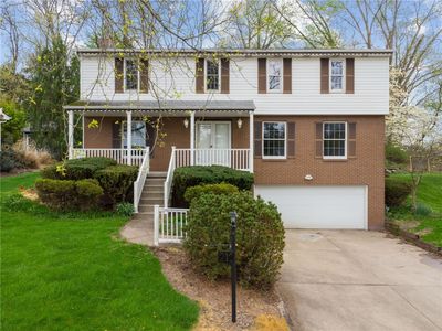 212 Red Oak Dr, Pittsburgh, PA, 15239