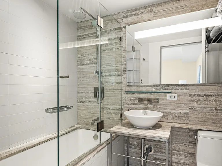 322 W 57th St #34Q — Photo 6