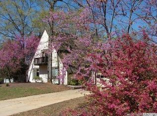 10128 Wedge Ct, Charlotte, NC 28277