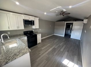 5341 Brown Ln Trailer 6, Fort Worth, TX 76140
