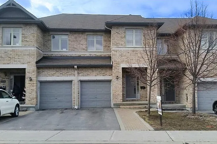 106 Hornchurch Ln — Photo 1