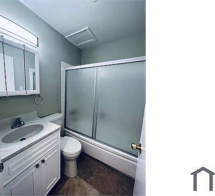 4th image of 7911 Bancroft Ave APT 206