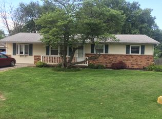 203 Gordon Pl, Lerna, IL 62440