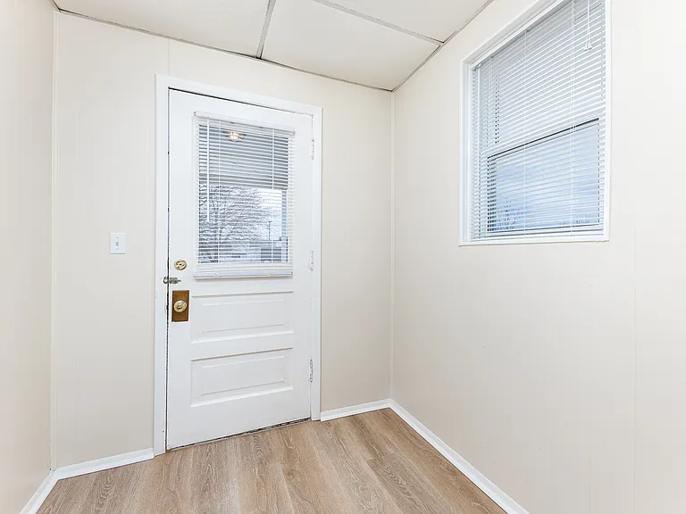 405 Starkweather St #1 — Photo 6