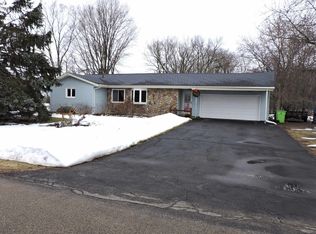 4905 Oreilly Rd, Omro, WI 54963