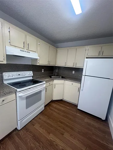 6141 W 22nd Ct #202 Photo 1