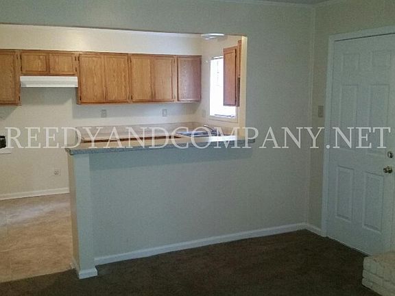 5th image of 5040 Golden Oaks Dr