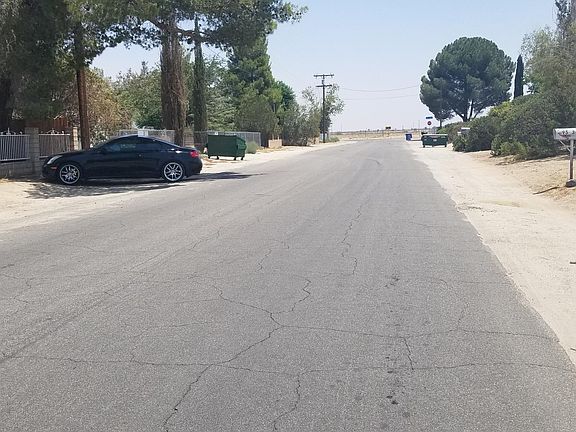 3rd image of T T Avenue 12