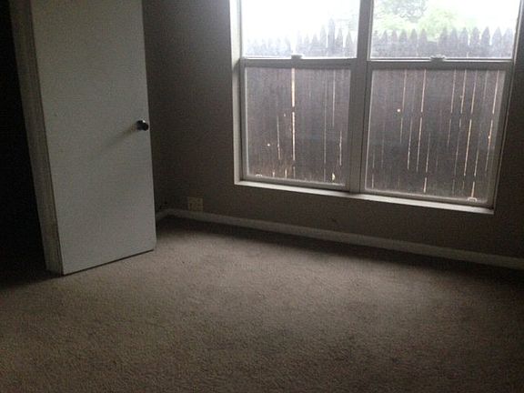 5th image of 2912 N Tom Green Ave