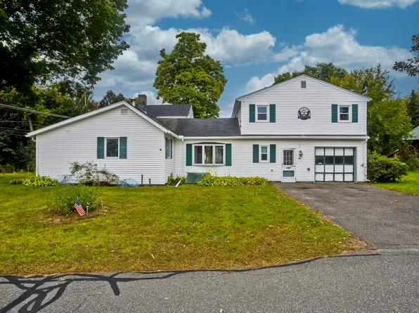 94 Chestnut St, Hatfield, MA 01038