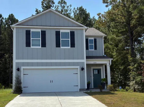 200 Chelsea Park Cir, Chelsea, AL 35043