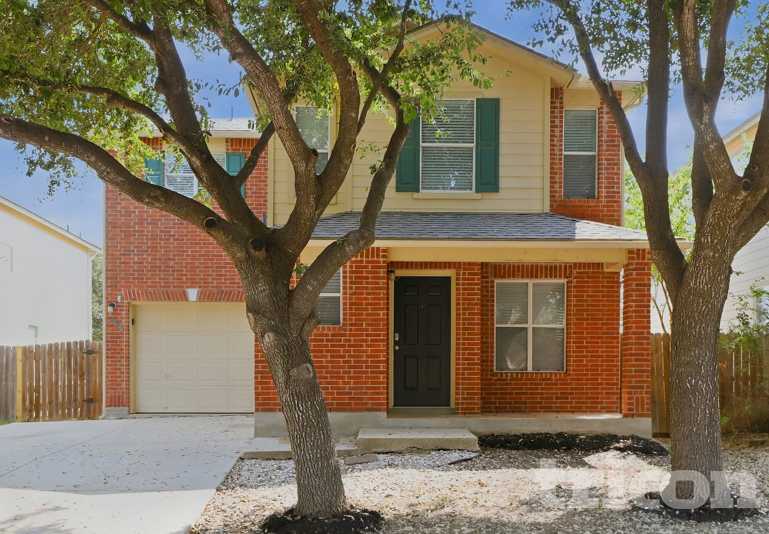 635 Cherokee Boulevard New Braunfels TX — Photo 1