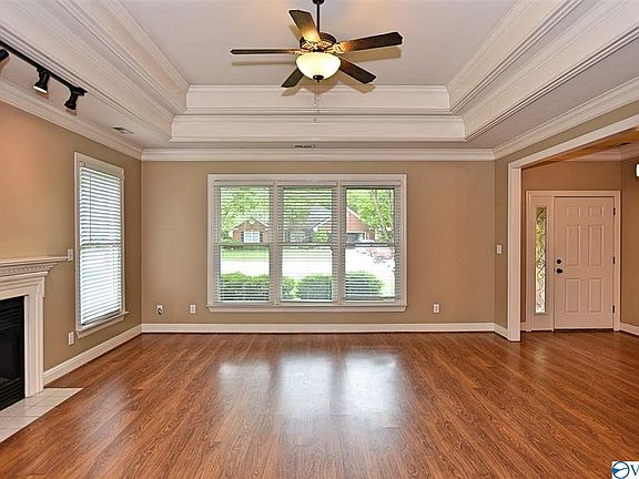 5th image of 2631 Quarter Ln SE