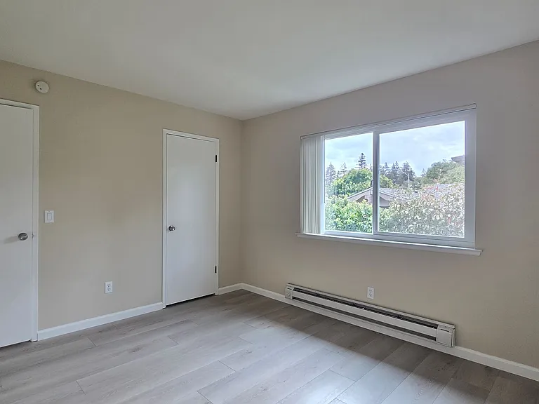935 Azure St #9 — Photo 7