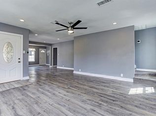 5240 Jefferson St, Houston, TX 77023