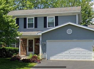 455 Appleton Dr, Batavia, IL 60510