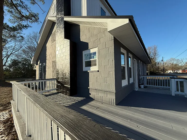 221 E Plank Rd — Photo 6
