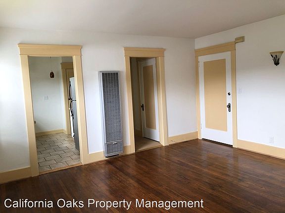 2nd image of 1060 E Main St #8404683