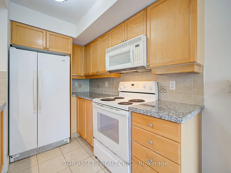 10 Northtown Way #606 — Photo 17