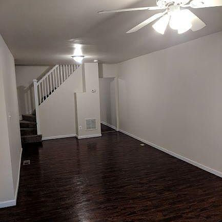 3154 Ravenwood basement with ceiling fan